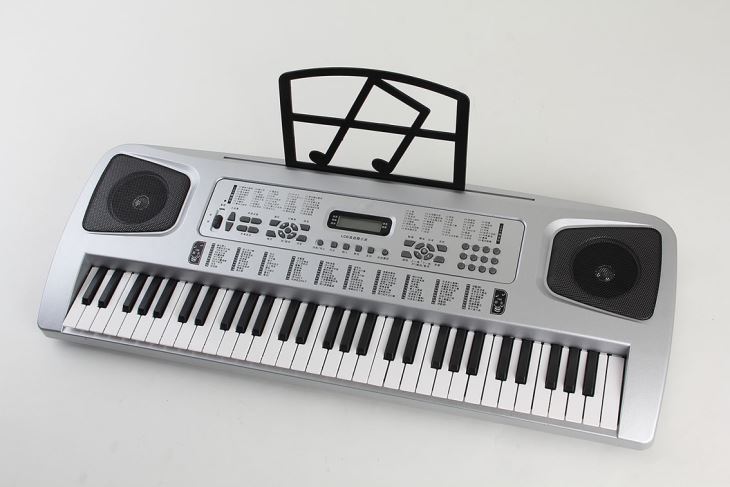 61 klaveri klaviatuur