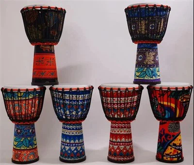 Kaasaskantavad mudelid, maalitud algtaseme Aafrika trummid